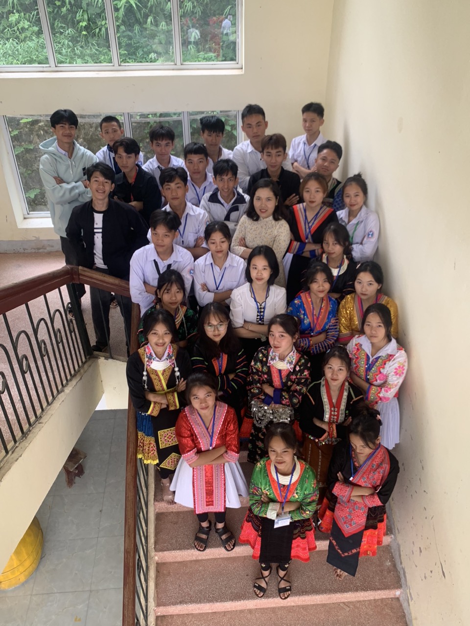 NGƯỜI CÔ KÍNH YÊU