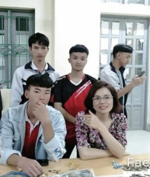 NGƯỜI MẸ THỨ HAI